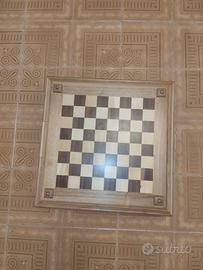 Scacchiera/Tavolo Dama Artigianale Unica in Legno