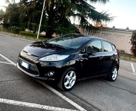 Ford Fiesta 1.4 5 porte Bz.- GPL Titanium