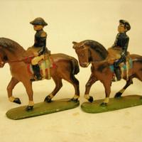 2  SOLDATINI  A  CAVALLO  in  PIOMBO