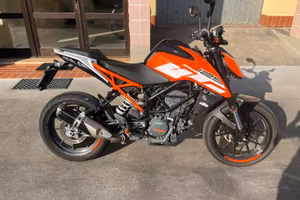 ktm duke 125