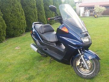 Donazione yamaha majesty 250 yp250 passaggio