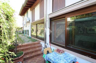 BIFAMILIARE A BASSANO DEL GRAPPA