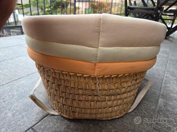 cesta di vimini per neonati
