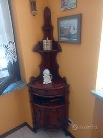 mobile angolare legno