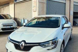 Renault Megane Mégane Blue dCi 115 CV Techno
