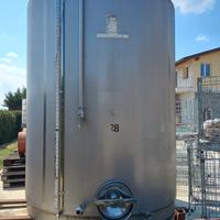 Vasca in acciaio inox da 150 quintali