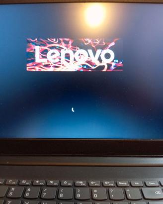 Notebook Lenovo 81JW – Windows 11 Home