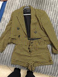 Completo giacca e shorts