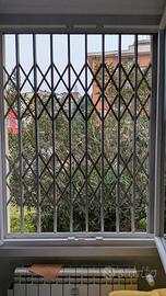 Inferriata apribile per finestra