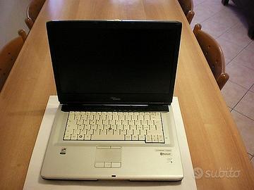 Portatile Notebook FUJITSU SIEMENS C1410 (ricambi)