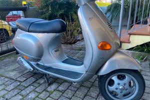 Piaggio Vespa 125 ET4 - 1999