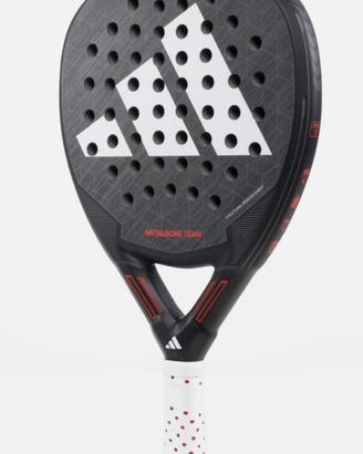 Adidas metalborn team 2025 mai usata