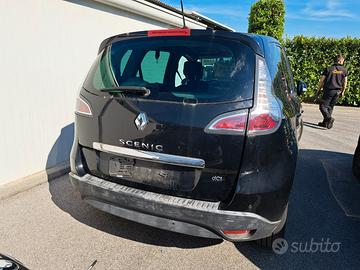 Portellone renault scenic