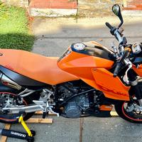 KTM 990 Super Duke - 2005