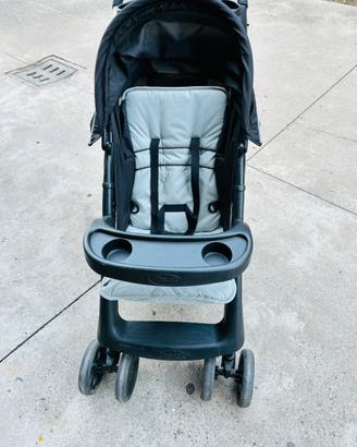 Passeggino per bambini e neonati