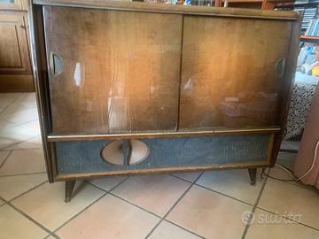 console vintage radio giradischi