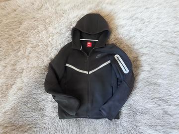 Nike tech fleece