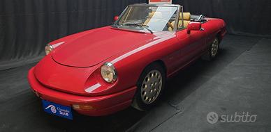 Alfa Romeo Spider 2.0i