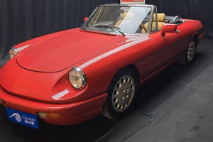 Alfa Romeo Spider 2.0i