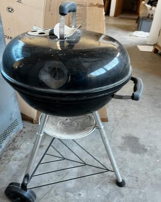 Barbeque Weber a carbonella cm 47