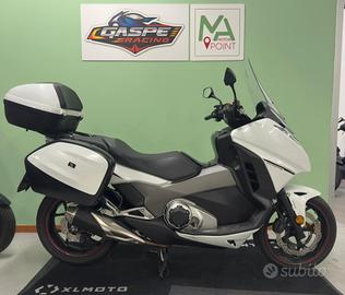 Honda Integra 750 DTC