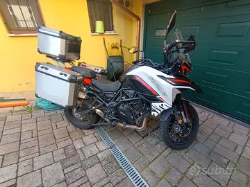 Benelli TRK 702 X 