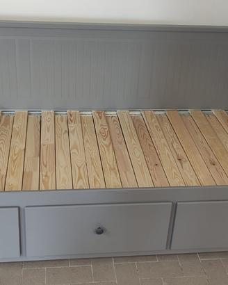 Divano letto IKEA Hemnes grigio + 2 materassi