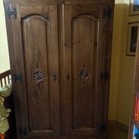 Armadio a due ante in legno stile val varaita