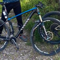MTB Canyon Carbonio