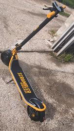 Monopattino DUCATI SCRAMBLER CROSS
