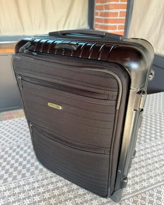 Rimowa Bolero 55 cabin trolley