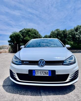 Volkswagen Golf VII GTD 2.0 184cv