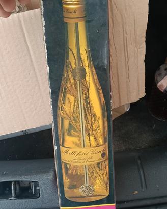 vari tipi di liquori pregati 