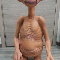 Statua in vetroresina ET Telefono Casa Extraterres