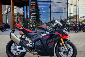 Aprilia RSV4 1100 Factory