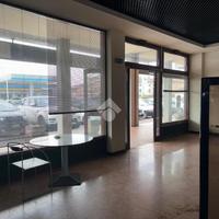 NEGOZIO A VILLAFRANCA DI VERONA