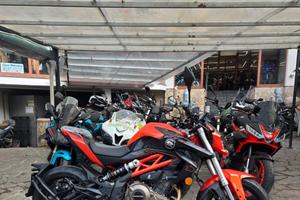 Qj Motor SRK 400 TUA A 59€ AL MESE PER 2 ANNI POI 