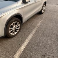 Mercedes GLA cerchi e gomme  17