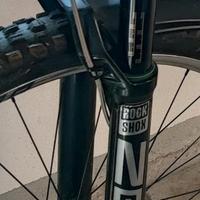 Forcella rock shox zeeb ultimate 29"