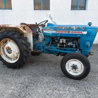 Trattore Ford 3000 - tagliandato