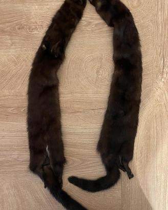 Collo di pelliccia di ermellino