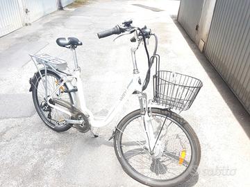 BICI-BIKE DA PASSEGGIO DA DONNA ELETTRICA ITALWIN
