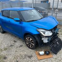 Suzuki Swift 1.2 Hybrid AllGrip SINISTRATA