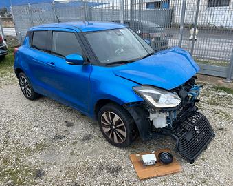 Suzuki Swift 1.2 Hybrid AllGrip SINISTRATA