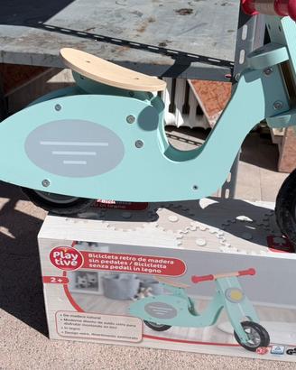 Bici senza pedali  in legno retro
