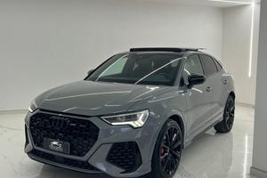 Audi Q3 RS quattro S tronic