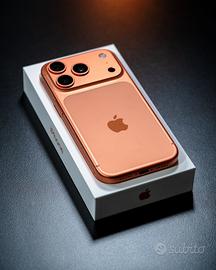 IPhone 17 Pro da 256GB arancione - come nuovo