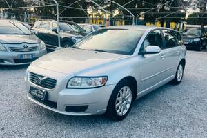 Volvo V50 1.8 16V cat Flexi-Fuel Momentum