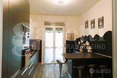 Appartamento Cento [Cod. rif V0007VRG]