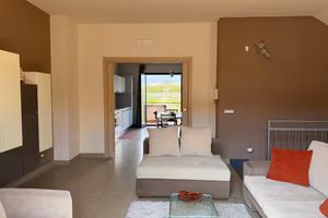 CASA INDIPENDENTE A RIPOSTO
